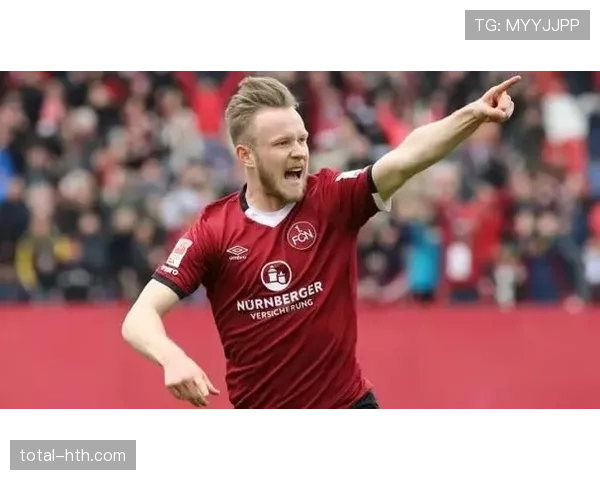 达姆斯高进攻端价值持续提升,本赛季表现稳健 达姆斯高进攻端价值持续提升,本赛季表现稳健