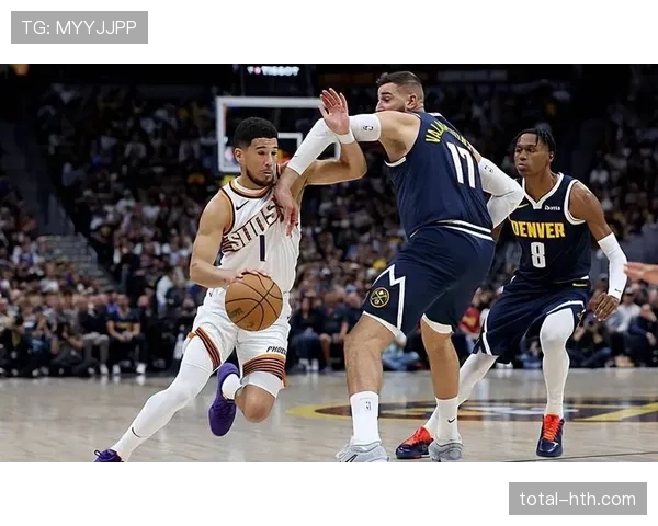 布克无球跑动显著提升得分效率 拉开与其他得分手差距