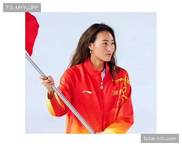 郑钦文买菜背的包比我家月供还贵，笑着哭了